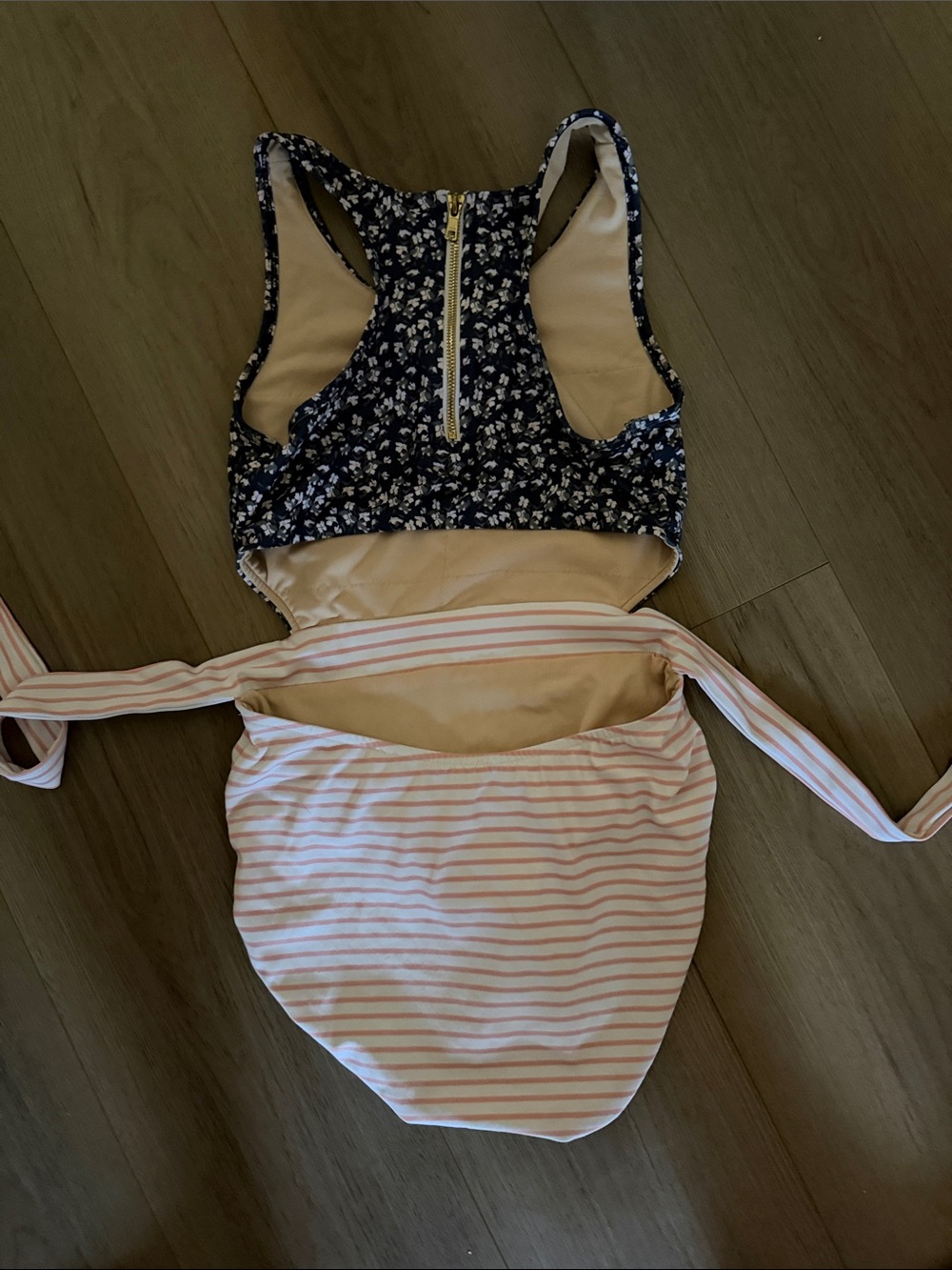 Floral & Striped Two-Tone One-Piece Swimsuit size small slight wear see photos - Picture 3 of 5